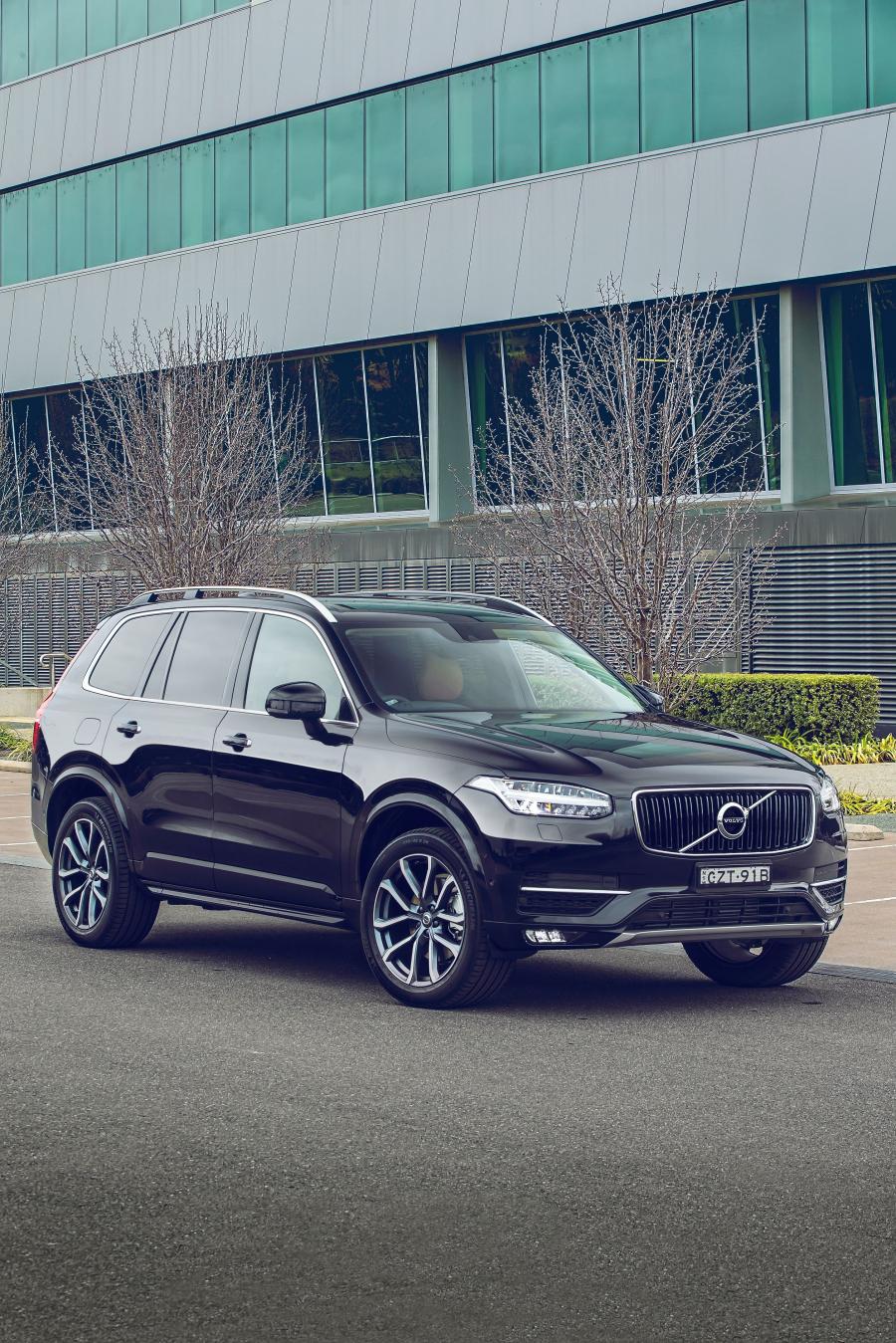  Volvo XC90 T6 Momentum 2015 года  (AU) (фото 7 из 13)
